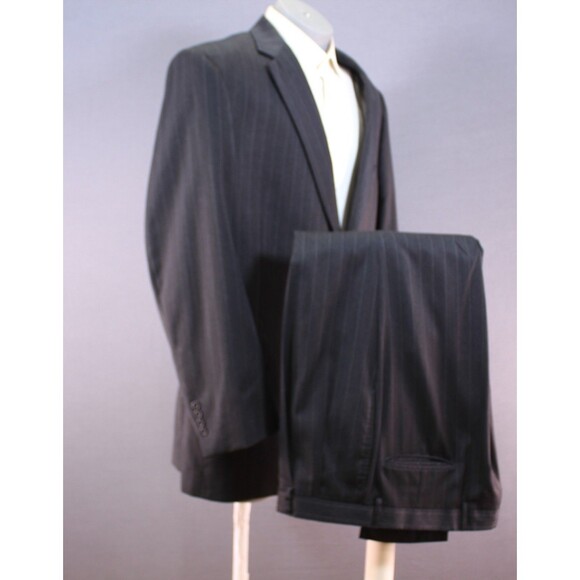 Jos A Bank Black Striped Wool 2 Piece Suit Men's 2 Btn 46L Pleated Fronts 39" W - Picture 11 of 13
